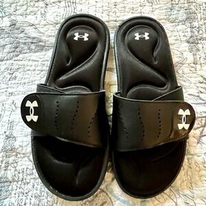 Under Armour Women's Ignite IX Slide Sandal